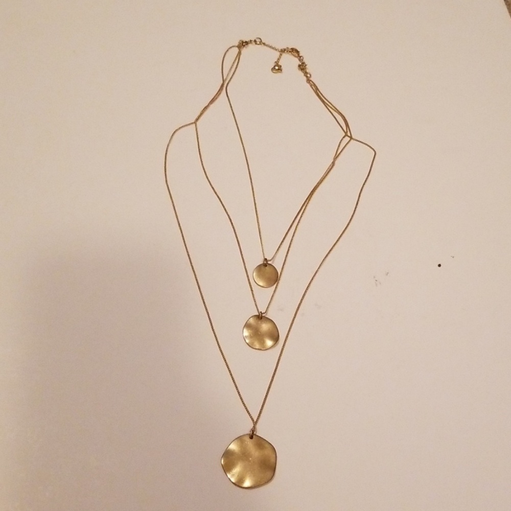 Chloe &isabel  gold 3 tier necklace